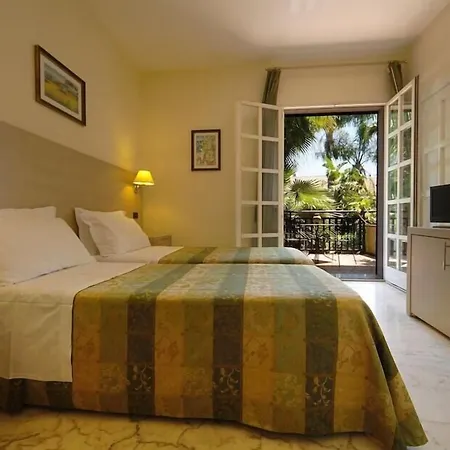 Borgo Hotel 3*